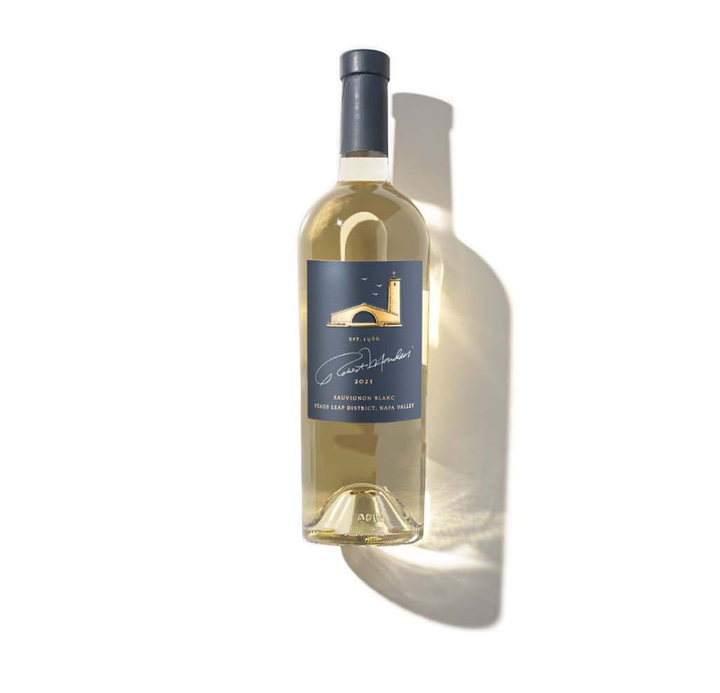A bottle of 2021 Robert Mondavi Winery The Estates Sauvignon Blanc Stags Leap District on a white background